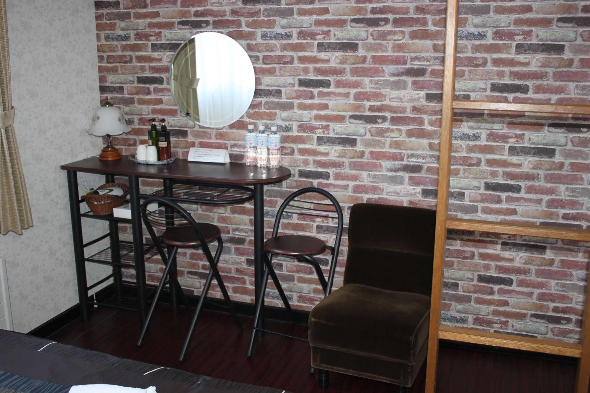 Petit Hotel Melon Nakafurano Dış mekan fotoğraf